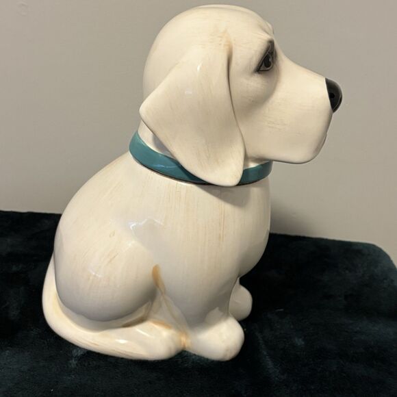 Pioneer Woman Yellow Labrador Retriever Lucy Cookie Jar - Picture 5 of 10